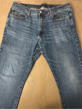 Lucky Brand 410 Athletic Slim Jeans 36/32 Medium Wash Blue Denim